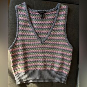 F21 Multi Colored&Knitted Cropped Vest. Worn 1x! Perfect condition.